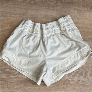 CALIA by Carrie Underwood Cream Athletic Shorts